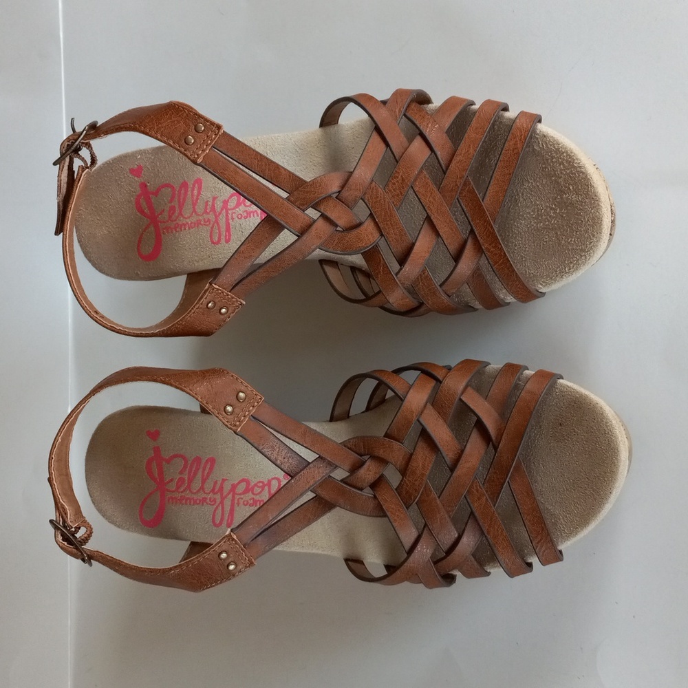 Jellypop Memory Foam Wedge Sandals. Size 9.